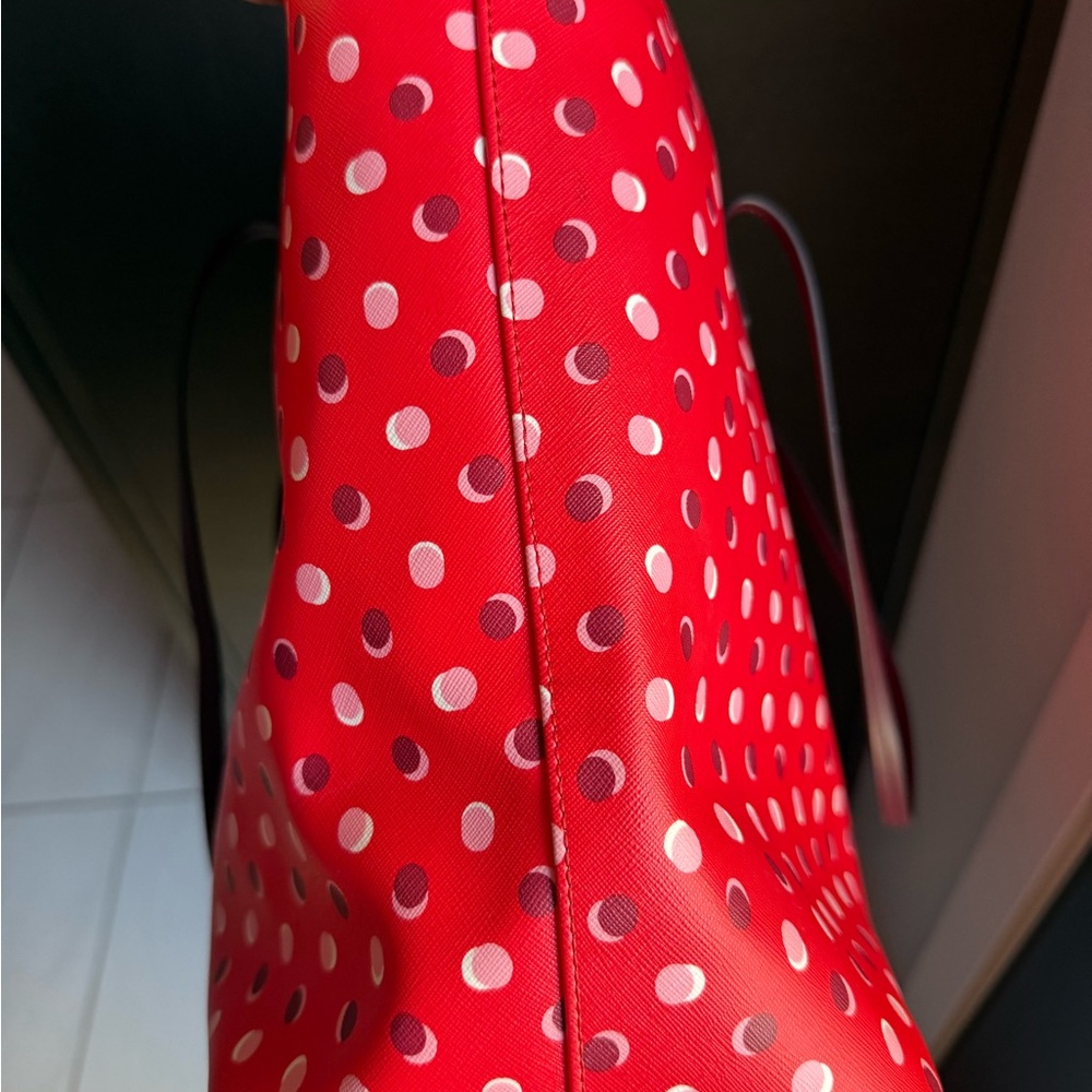 Kate spade Red Polka Dot Tote Bag no callouts only used a few times - Picture 5 of 13
